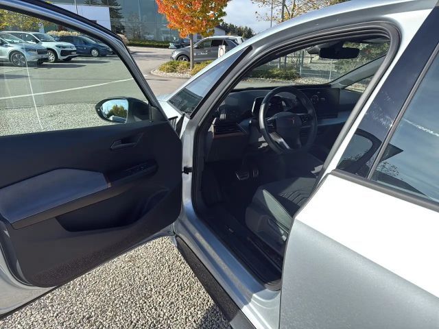 Cupra Born electric ACC+LED+Navi+Virt+PDC+Kamera