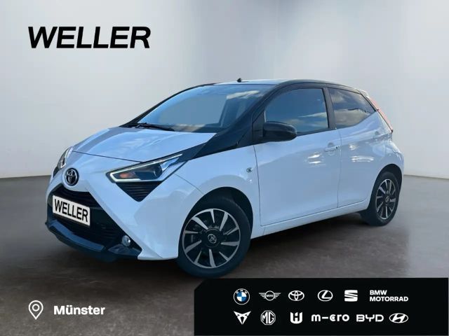 Toyota Aygo Hatchback X-final