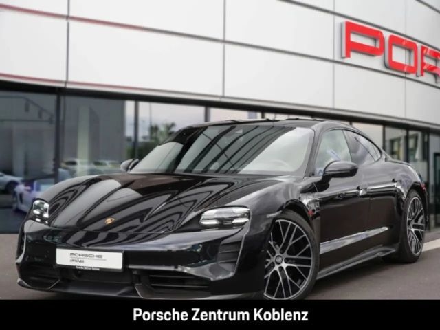 Porsche Taycan Turbo