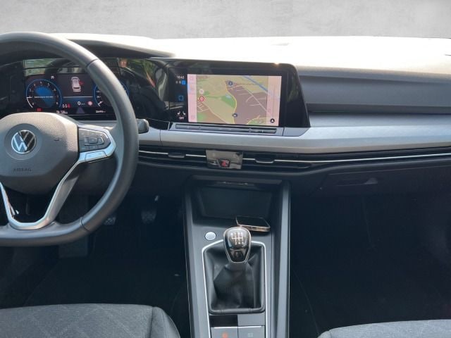 Volkswagen Golf 1.0 TSI Life Variant