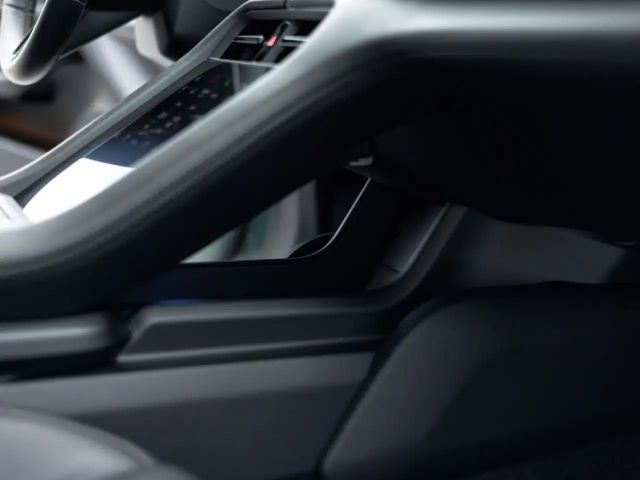 Porsche Taycan 4 Cross Turismo