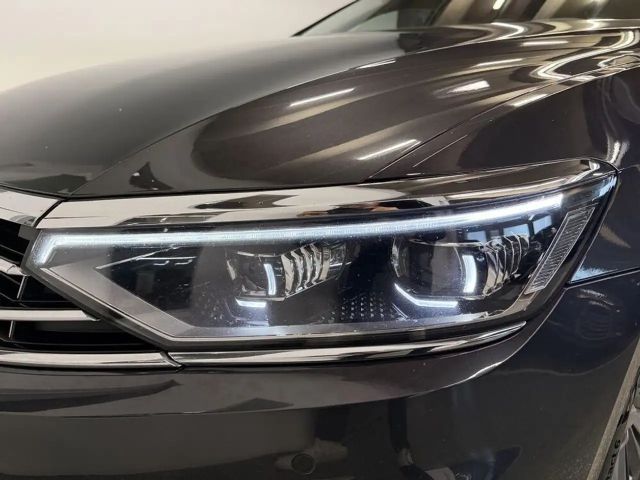 Volkswagen Passat 4Motion R-Line