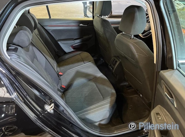 Volkswagen Golf DSG Style