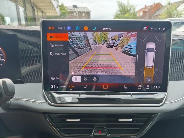 Volkswagen Passat 1.5 eTSI Business Variant