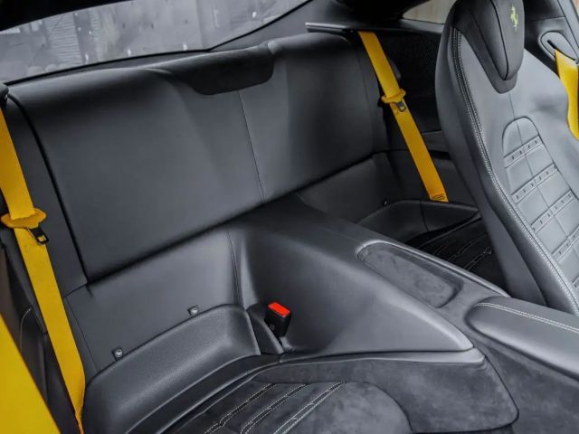 Ferrari Roma *NOVITEC*F. ADAS*MAGNE*P.DISPLAY*SMARTPHONE