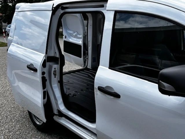 Renault Kangoo TCe 130