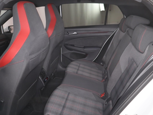 Volkswagen Golf 2.0 TSI DSG IQ.Drive