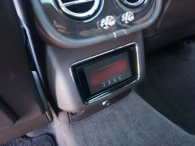 Bentley Bentayga Hybrid