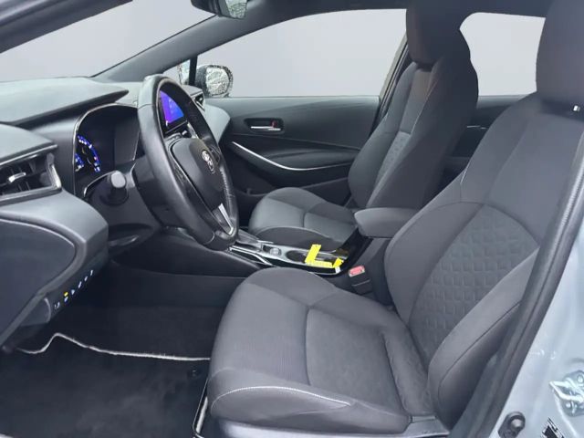 Toyota Corolla Hybride Team D