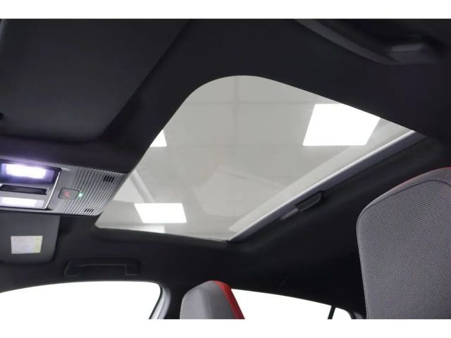 Volkswagen Golf 2.0 TSI DSG GTI Golf VIII