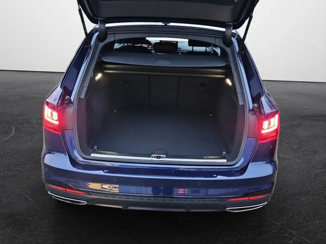 Audi A4 35 TDI Avant S-Line S-Tronic