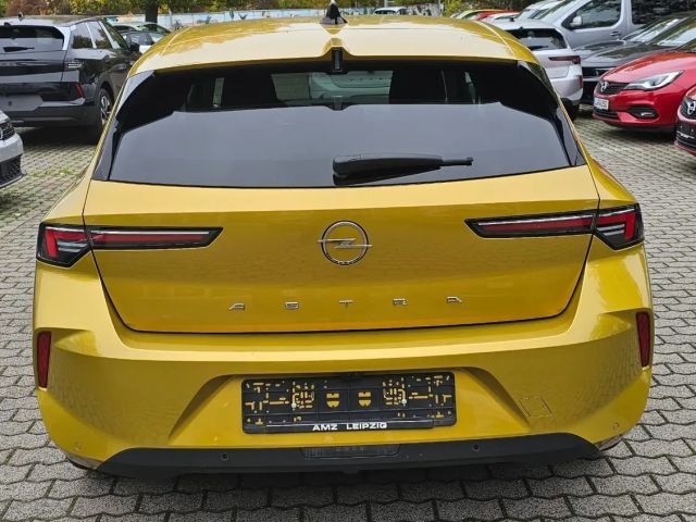 Opel Astra 1.2 Turbo Enjoy Turbo