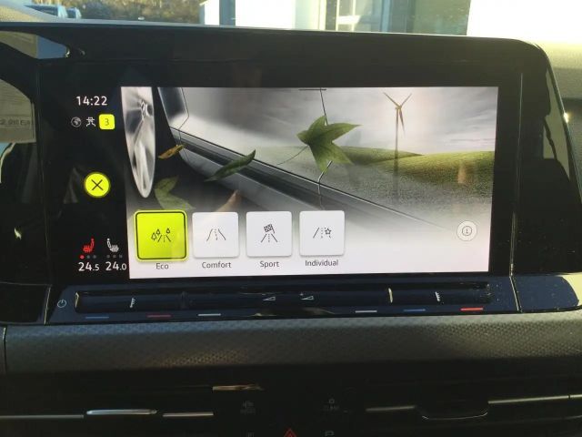 Volkswagen Golf 1.5 TSI Life