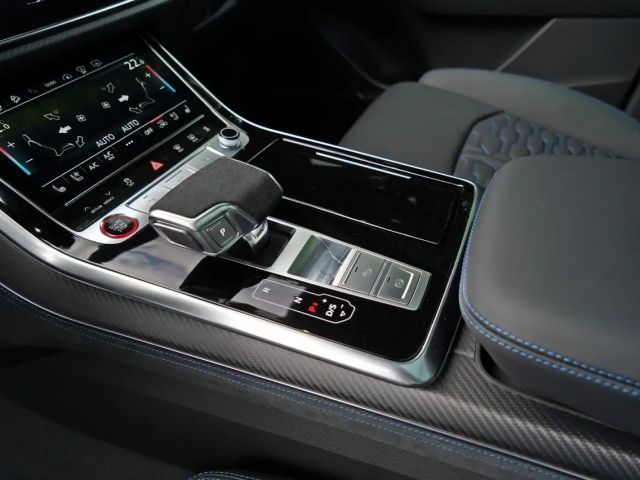 Audi RS Q8 perf 305KMH AHK MASSAGE OLED LASER KERAMIK