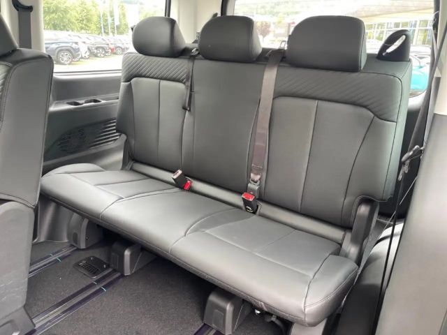 Hyundai Staria 9-SITZER AUTOM+LEDERSITZE+NAVI+EL.TÜREN&HECKKLAPPE