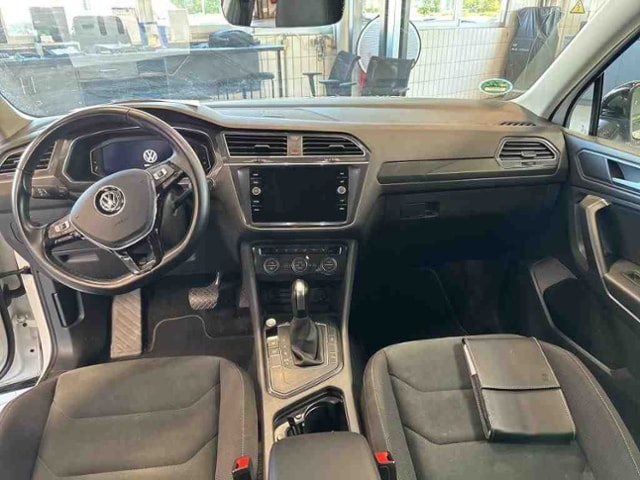 Volkswagen Tiguan Allspace DSG R-Line Style