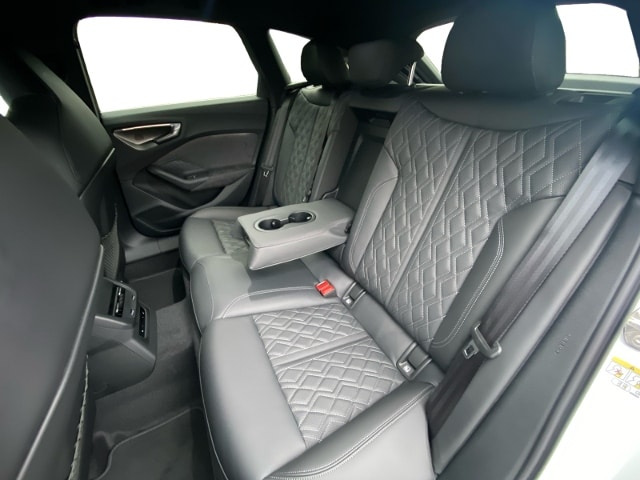 Audi S5 Avant S-Tronic