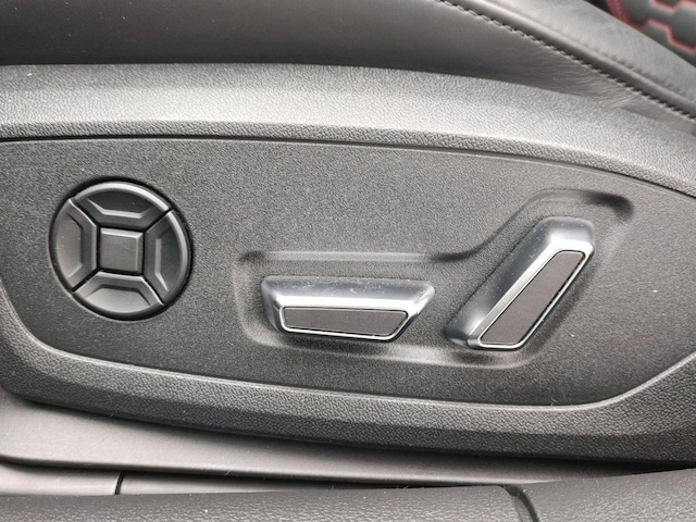 Audi RS6 Avant Quattro