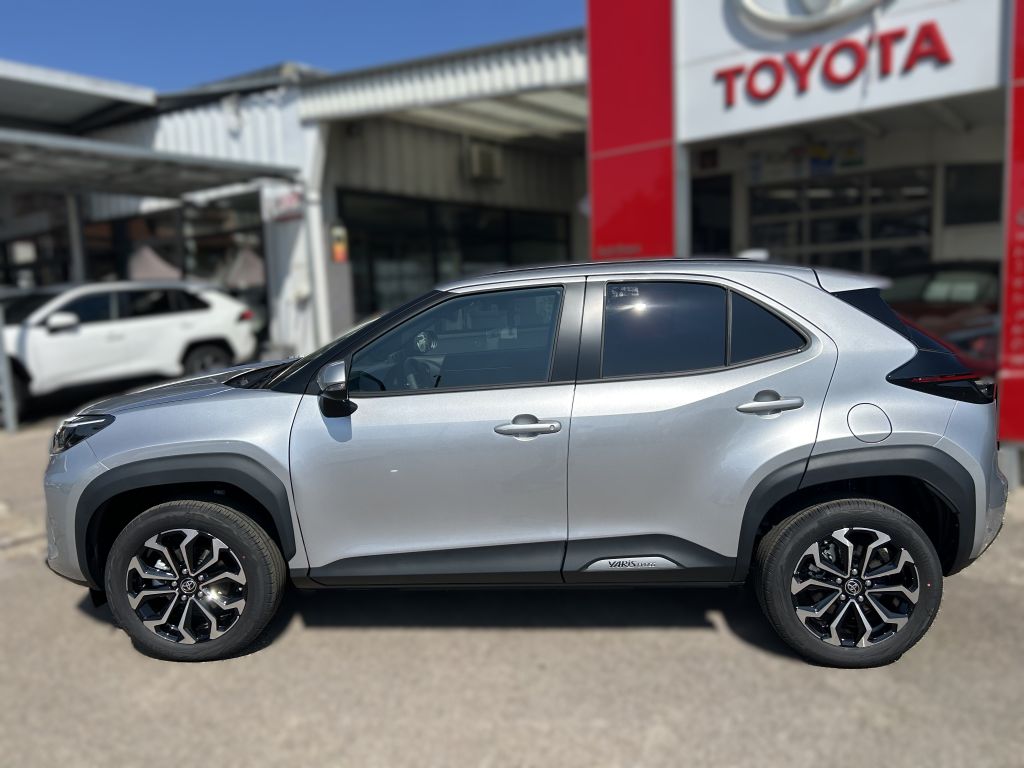 Toyota Yaris Cross 4x2 5-deurs Plus