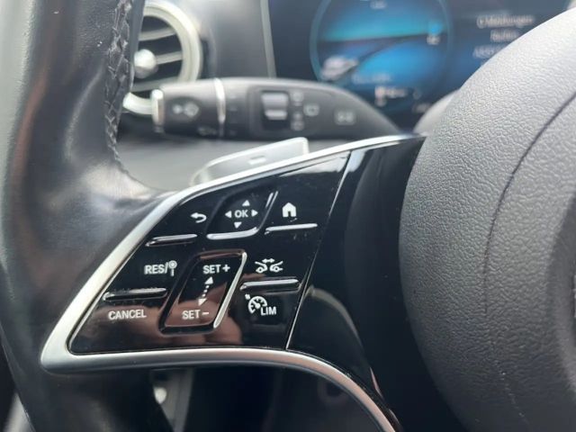 Mercedes-Benz E 200 AVANTGARDE Estate