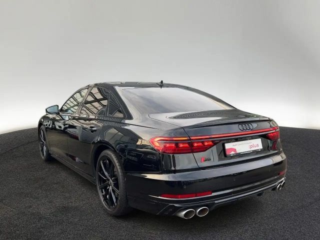 Audi S8 4.0 TFSI Quattro