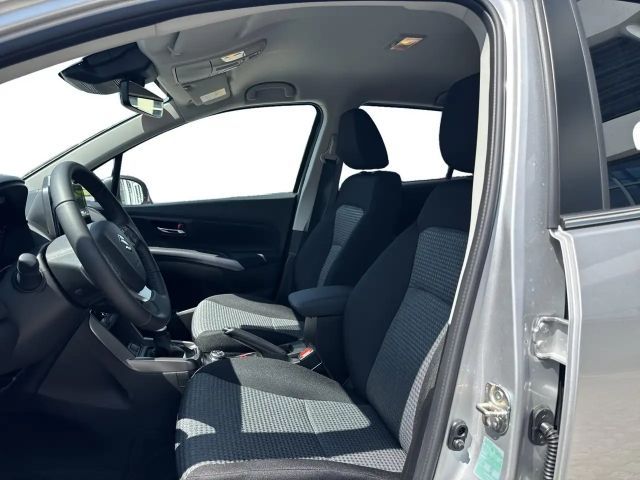 Suzuki S-Cross AllGrip Hybrid