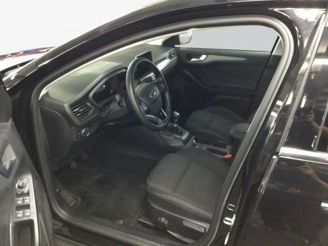 Ford Focus EcoBoost Style Titanium Wagon