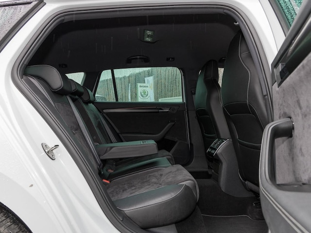 Skoda Superb Combi Sportline iV