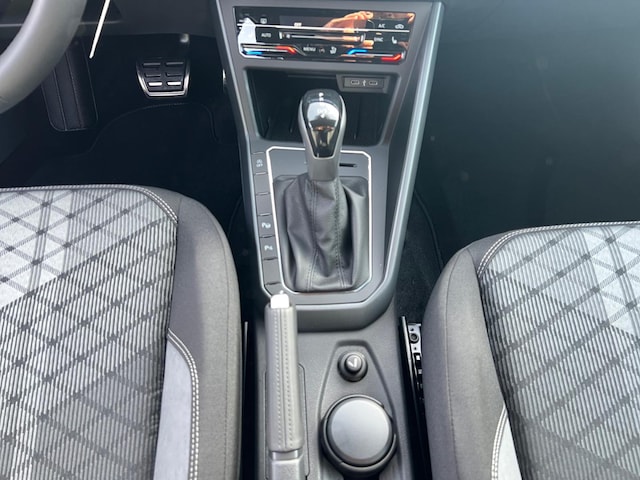 Volkswagen Polo 1.0 TSI DSG R-Line