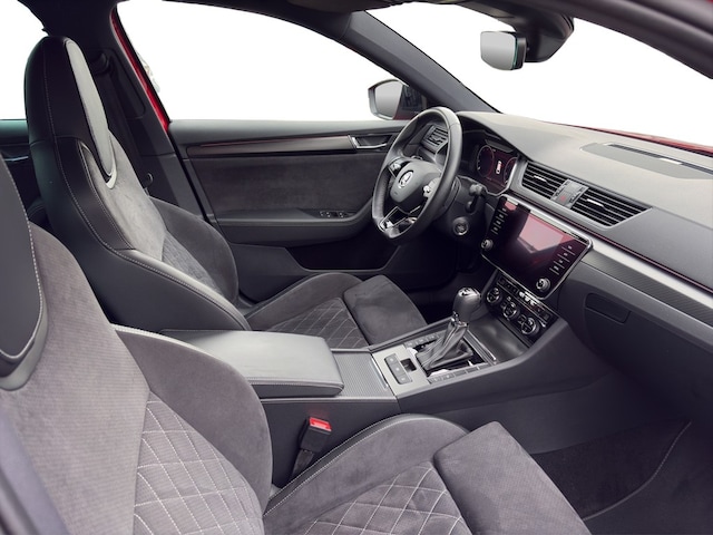 Skoda Superb 2.0 TSI 4x4 Combi Sportline