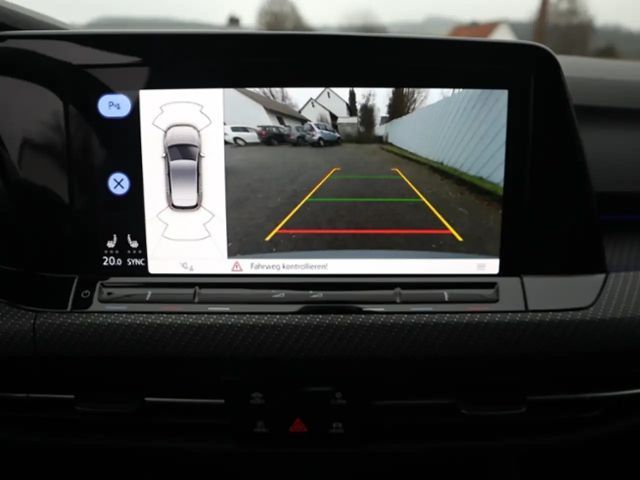 Volkswagen Golf 1.5 TSI Golf VIII R-Line Style