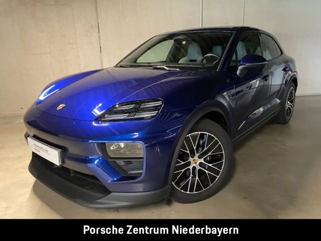 Porsche Macan 4