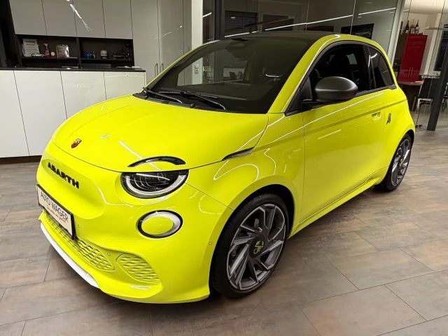 Abarth 500e Scorpinoissima
