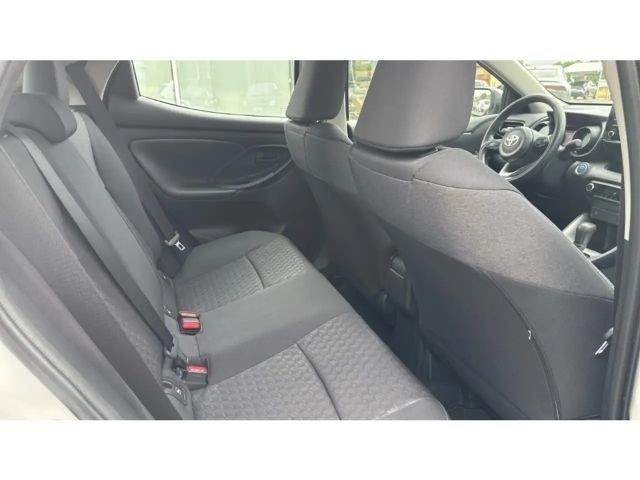 Toyota Yaris Hybride Team D