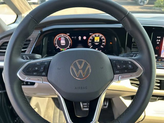 Volkswagen Multivan Style T7