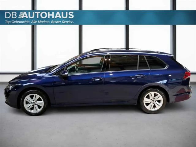 Volkswagen Golf 1.5 eTSI DSG Life