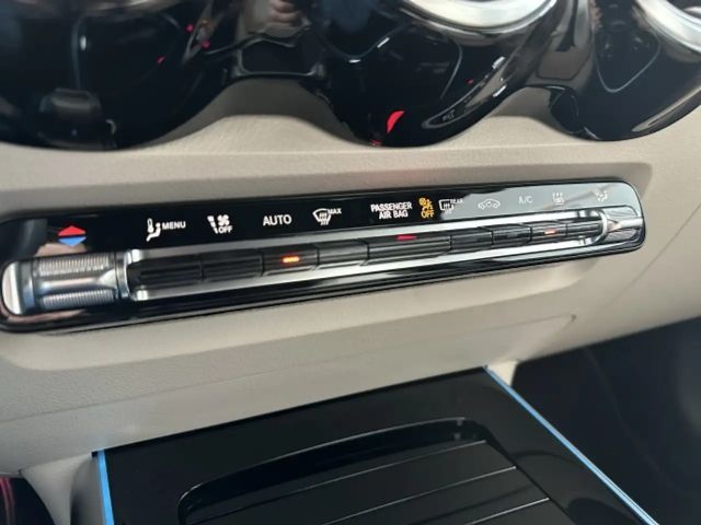 Mercedes-Benz EQB 300 4MATIC Progressive