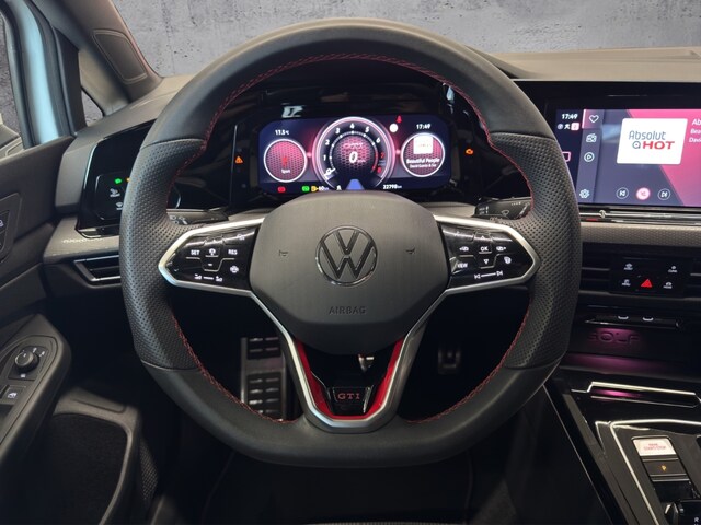 Volkswagen Golf 2.0 TSI DSG Pro