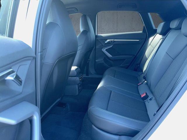 Audi A3 30 TFSI S-Tronic Sportback