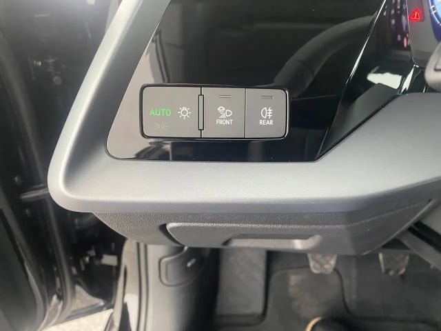 Audi A3 30 TFSI Sedan