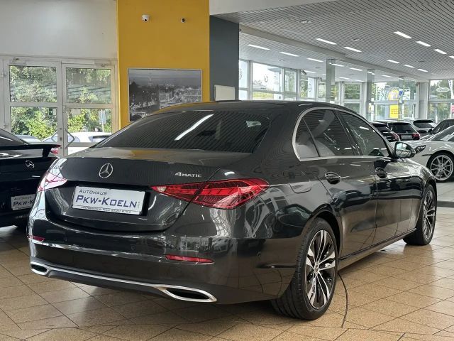 Mercedes-Benz C 220 C 220 d Sedan