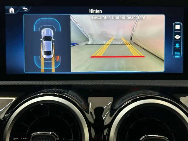 Mercedes-Benz CLA 180 Coupé Progressive