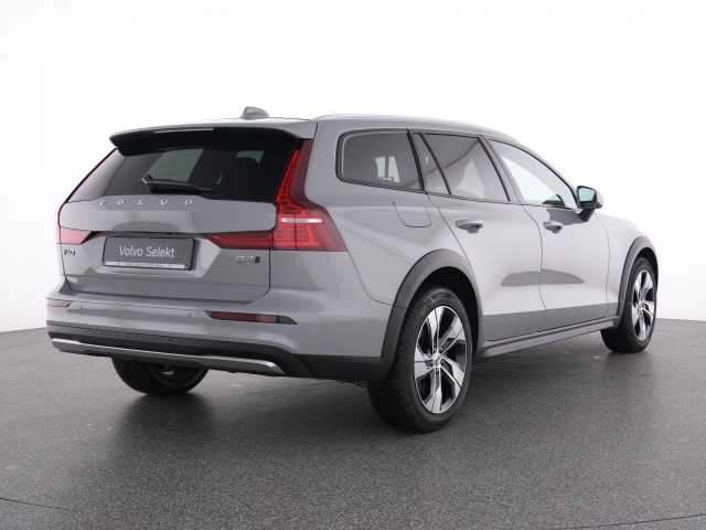 Volvo V60 Cross Country CC