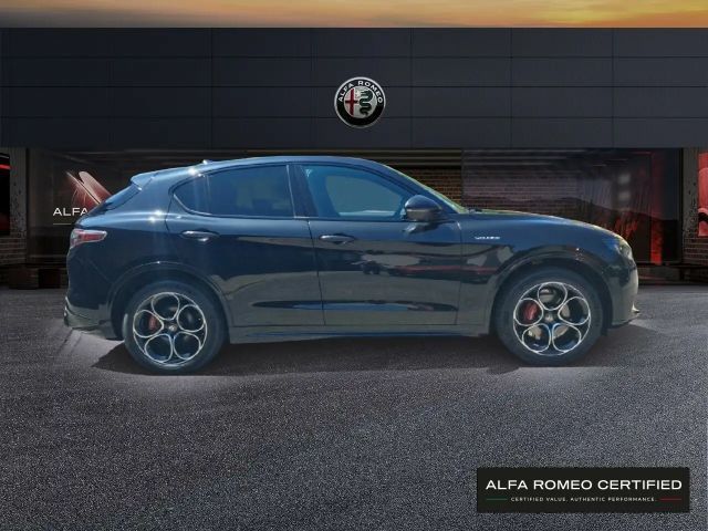 Alfa Romeo Stelvio AT8 Q4 Turbo Veloce