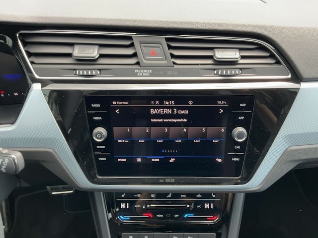 Volkswagen Touran 1.5 TSI DSG IQ.Drive R-Line