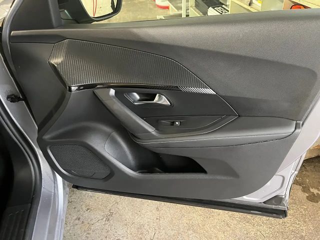 Peugeot 2008 Allure Pack PureTech