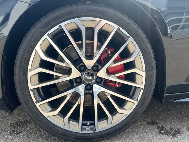 Audi A6 e-tron Avant Quattro