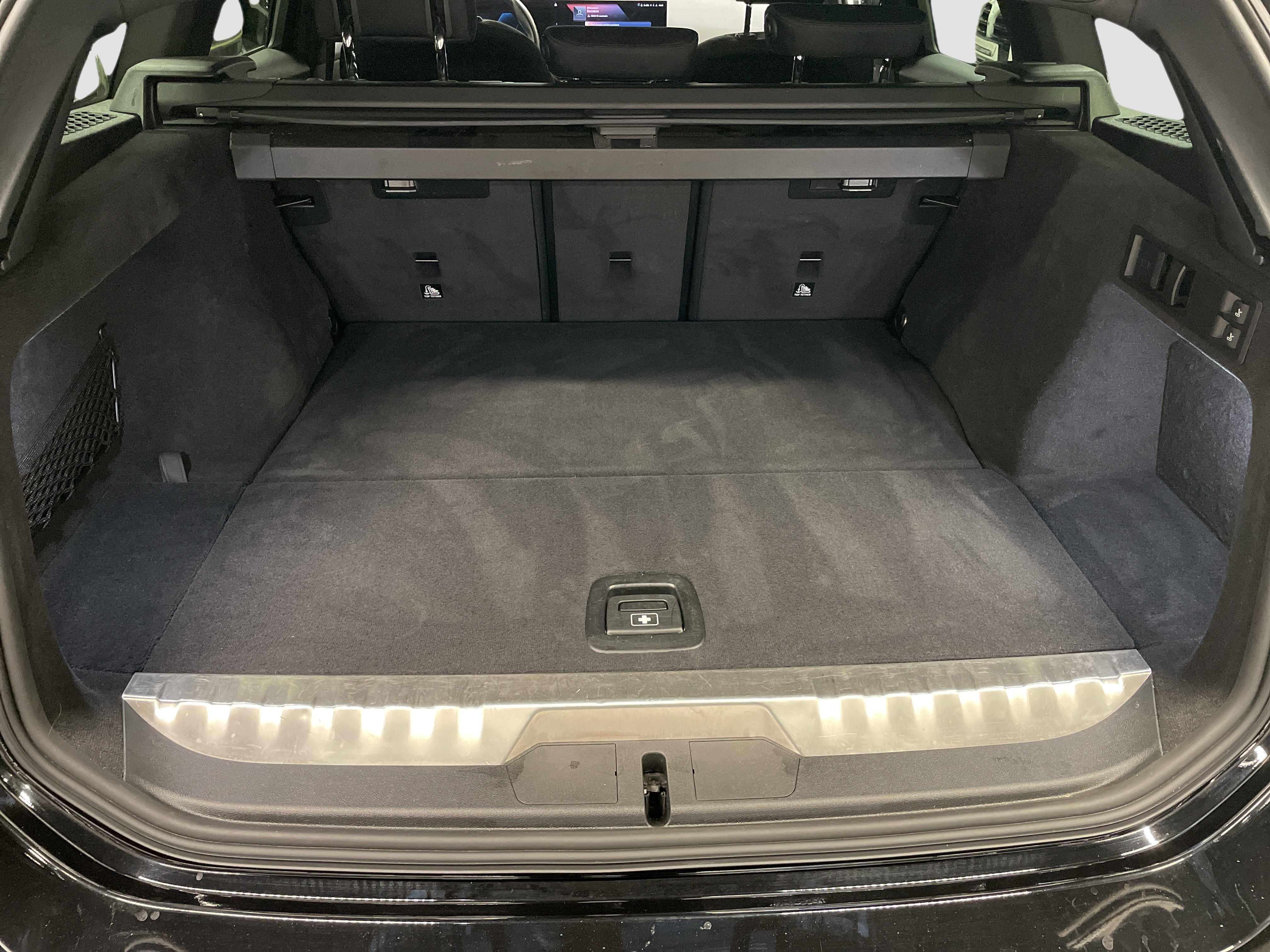 BMW 330 330e Touring