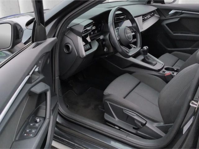 Audi A3 30 TFSI Sedan Sportback