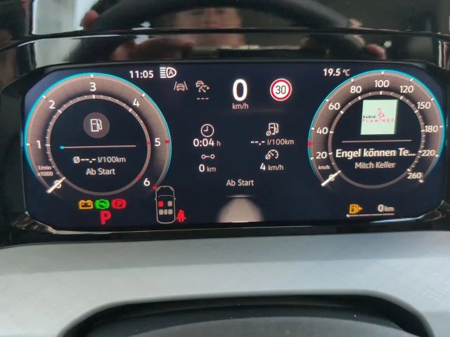 Volkswagen Golf Business DSG Variant